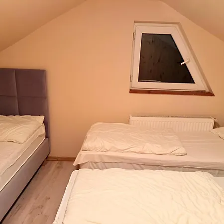 Na Pograniczu W Gorach Lägenhet Lasowka